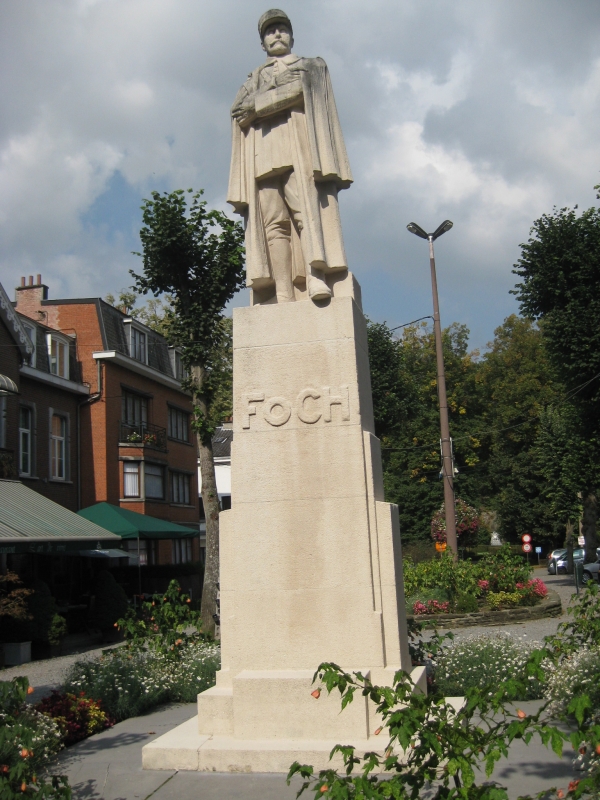 Het monument van de Franse maarschalk Foch